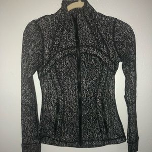 Lululemon Athletica fitted zip up